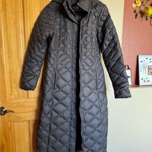 The North Face Women's Black Quilted Puffer Coat